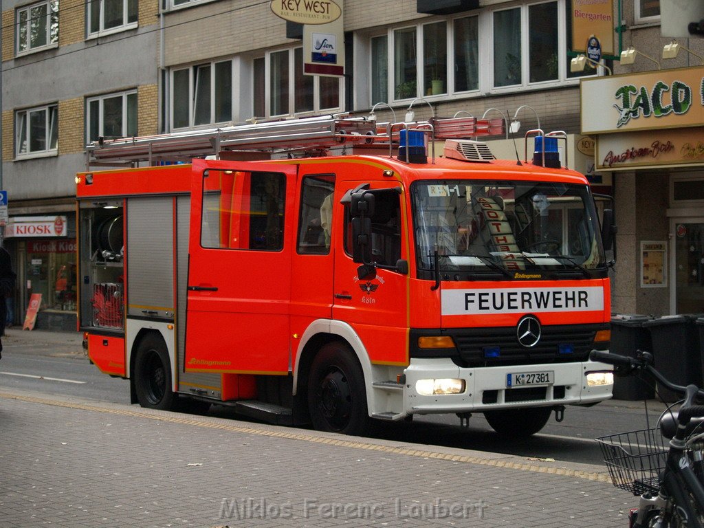 Brand Koeln Zuelpischerplatz 01.JPG